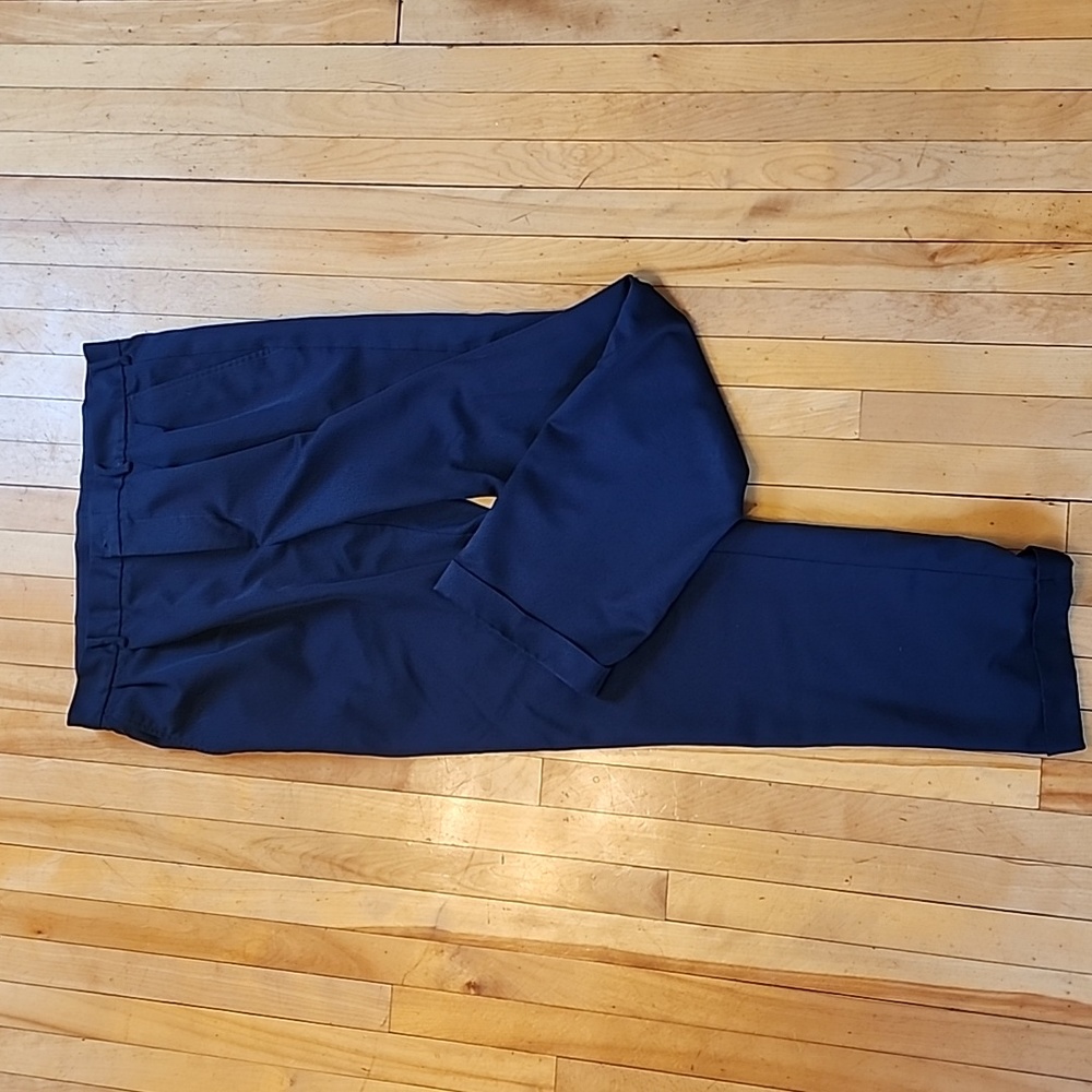 Van Heusen Men's dress pants 34W34L dark blue 💙